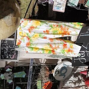 EUC floral print "Master's" capri golf pants ⛳⛳⛳